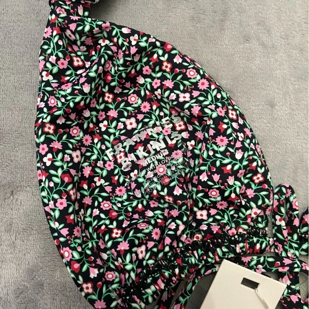 New! Frankie’s Bikinis Kealy triangle bikini top summer nights floral 4661